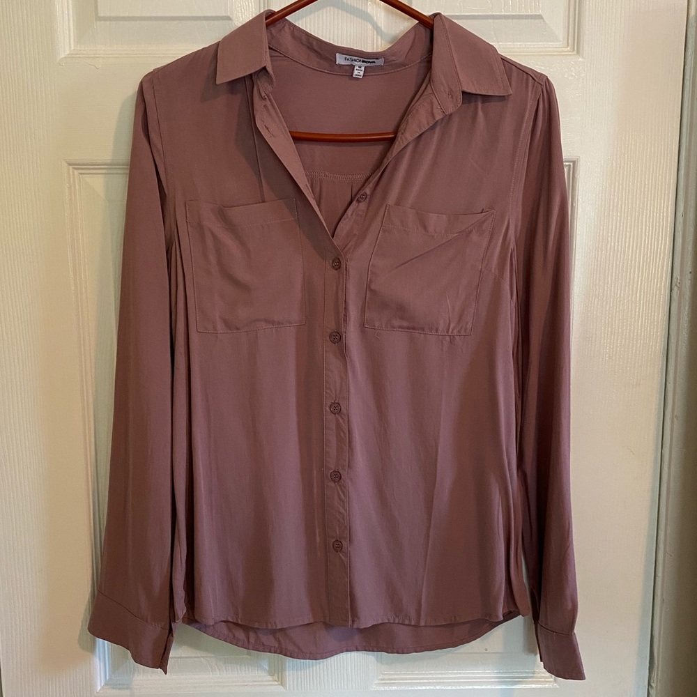 Fashion nova button up!